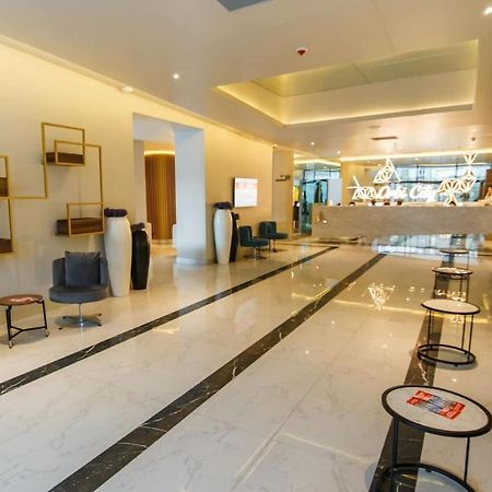 Panoramic Sea And City View Aparthotel In Orbi City Batumi Exterior photo